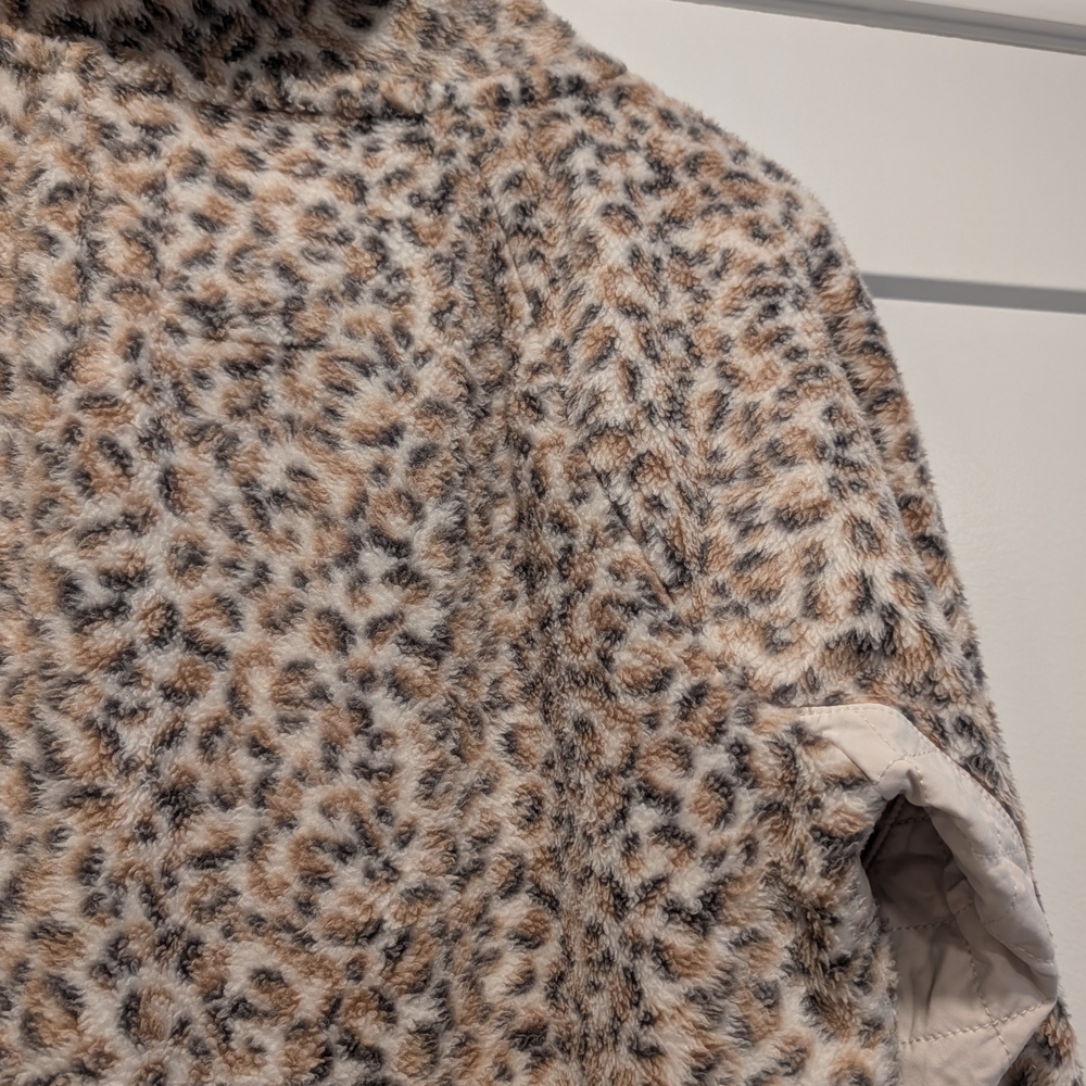 ABERCROMBIE & FITCH Assymetrical Snap-up Leopard Fleece Sweater Jacket Medium - Picture 9 of 9